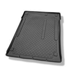 Boot mat for Mercedes-Benz Vito W639 Van (08.2003-09.2014) - Aristar - Guardliner - behind the 2nd row seats (3rd row seats in the car or removed), Long Combi (wheelbase 3,200 mm; car length 5,008 mm)