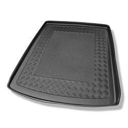 Boot mat for Audi Q7 4L SUV (03.2006-05.2015) - Aristar - Standard - 5/7 seats (3rd row lowered) / narrower liner for models with a luggage rail system in the boot