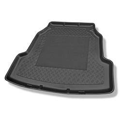 Boot mat for Renault Latitude Saloon (02.2011-2015) - Aristar - Standard - with the right and left flap; not for cars with a V6 engine