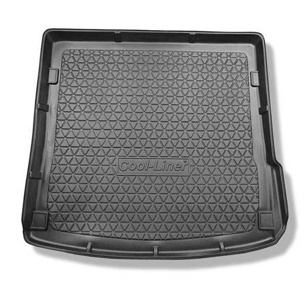 Boot mat for Audi Q7 4L SUV (03.2006-05.2015) - Aristar - Cool liner - 5/7 seats; 3rd row lowered