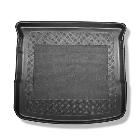 Boot mat for BMW 2 Series F46 Gran Tourer (03.2015-....) - Aristar - Standard - 5/7 seats; 3rd row lowered