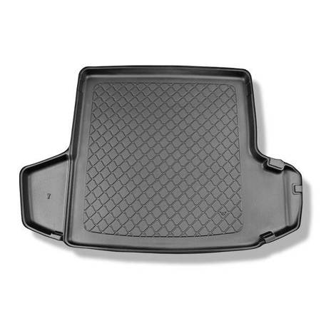 Boot mat for Skoda Octavia III 5E Estate (05.2013-05.2020) - Aristar - Guardliner - upper boot (a flat loading sill); with the right and left (removable) flap