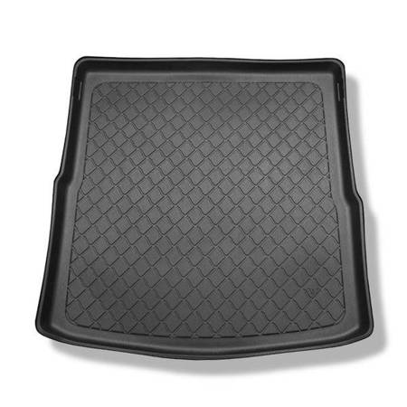 Boot mat for Volkswagen Golf VII Estate (09.2013-06.2020) - Aristar - Guardliner